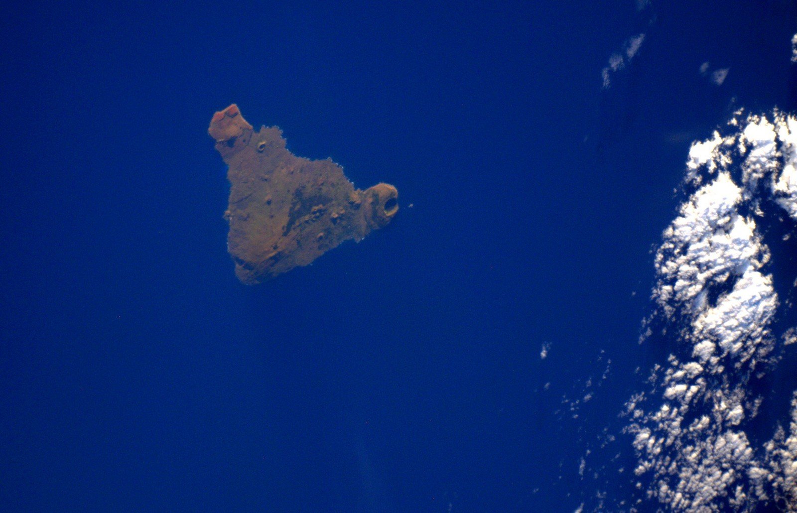 фото из космоса мусорного острова в тихом океане